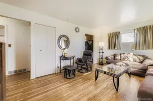 382 Linda Sue Ln, Northglenn, CO 80233 - Photo 6