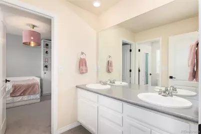 20993 E Doane Place, Aurora, CO 80013 - Photo 38