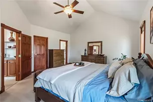 8124 S Ireland Way, Aurora, CO 80016 - Photo 28