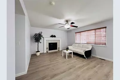 16184 E Hinsdale Avenue, Aurora, CO 80016 - Photo 14