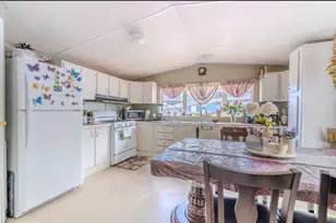 10910 Turner Blvd, Longmont, CO 80504 - Photo 2