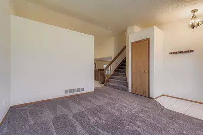 10505 Hyacinth Place, Highlands Ranch, CO 80129 - Photo 6
