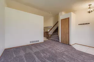 10505 Hyacinth Pl, Highlands Ranch, CO 80129 - Photo 6