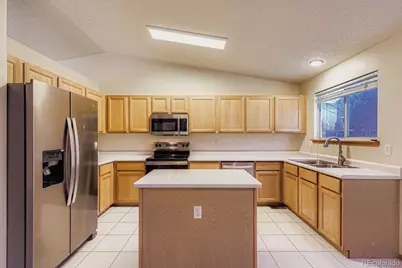 10505 Hyacinth Place, Highlands Ranch, CO 80129 - Photo 10