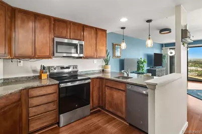 100 Park Avenue W #1303, Denver, CO 80205 - Photo 10