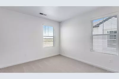 696 N Tempe Street, Aurora, CO 80018 - Photo 28