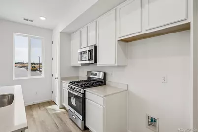 21351 E 67th Avenue, Aurora, CO 80019 - Photo 6