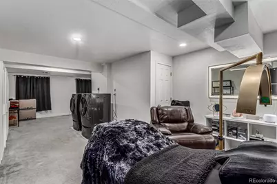 2039 Espana Way, Aurora, CO 80011 - Photo 32