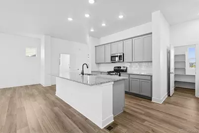 21048 E 63rd Avenue, Aurora, CO 80019 - Photo 6