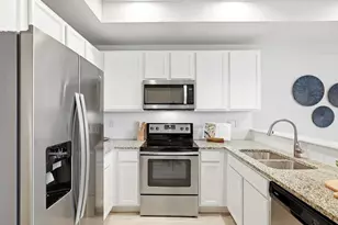 16035 E Elk Pl, Denver, CO 80239 - Photo 8