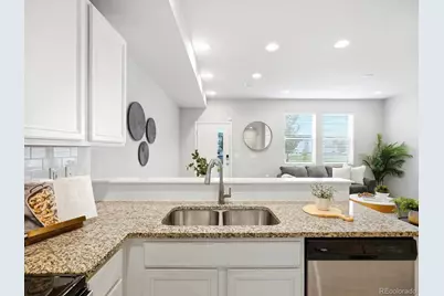 16035 E Elk Place, Denver, CO 80239 - Photo 10