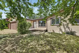 1055 Yank St, Golden, CO 80401 - Photo 2