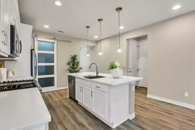 257 S Scottsburg Court, Aurora, CO 80018 - Photo 8