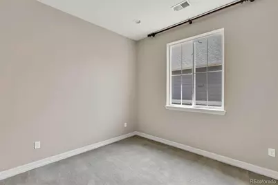 257 S Scottsburg Court, Aurora, CO 80018 - Photo 18