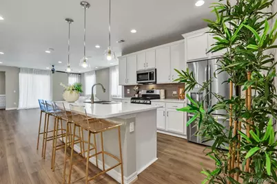 257 S Scottsburg Court, Aurora, CO 80018 - Photo 10