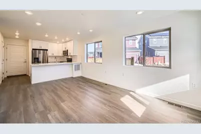 10291 E 62nd Place, Denver, CO 80238 - Photo 18