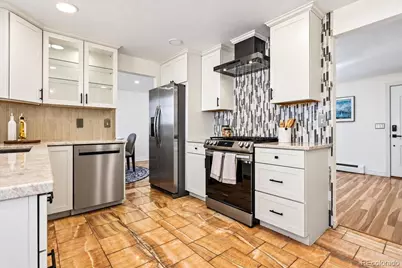 7047 W 62nd Place, Arvada, CO 80003 - Photo 2