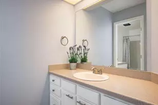 7370 E Florida Ave, Denver, CO 80231 - Photo 24