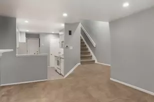 7370 E Florida Ave, Denver, CO 80231 - Photo 10