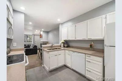 7370 E Florida Avenue #1009, Denver, CO 80231 - Photo 8