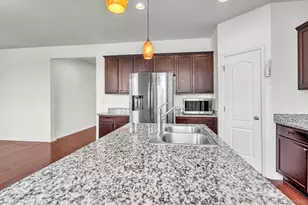 25447 E 4th Ave, Aurora, CO 80018 - Photo 20