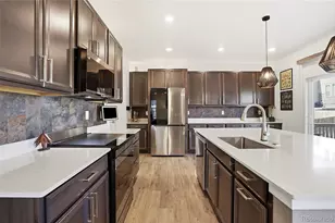 855 S Elk Way, Aurora, CO 80018 - Photo 18