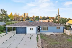 951 E 10th Ave, Broomfield, CO 80020 - Photo 2