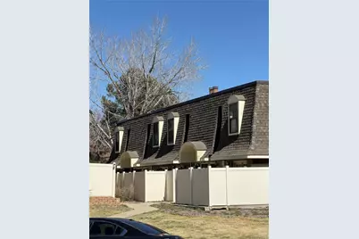 1360 S Idalia Street #D, Aurora, CO 80017 - Photo 2