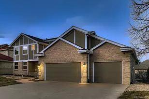7832 W Oxford Cir, Lakewood, CO 80235 - Photo 2