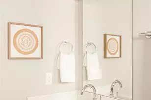 7035 E 38th Ave, Denver, CO 80207 - Photo 32