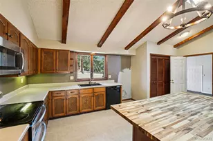 2175 Carriage Dr, Estes Park, CO 80517 - Photo 14