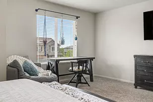 25140 E Maple Pl, Aurora, CO 80018 - Photo 22