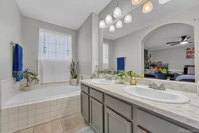 9776 Joliet Circle, Commerce City, CO 80022 - Photo 6