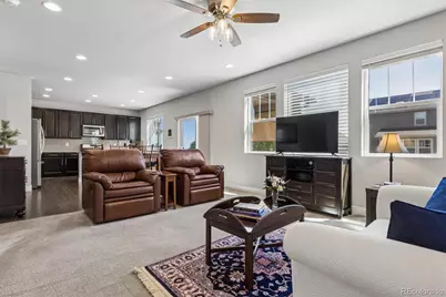 27162 E Frost Place, Aurora, CO 80016 - Photo 8