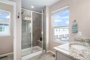 16206 E Warner Dr, Denver, CO 80239 - Photo 32