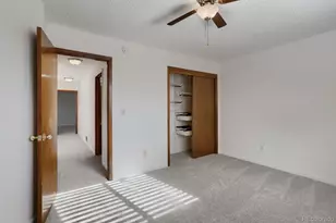 4927 S Eagle Cir, Aurora, CO 80015 - Photo 24