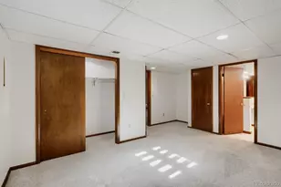 4927 S Eagle Cir, Aurora, CO 80015 - Photo 30