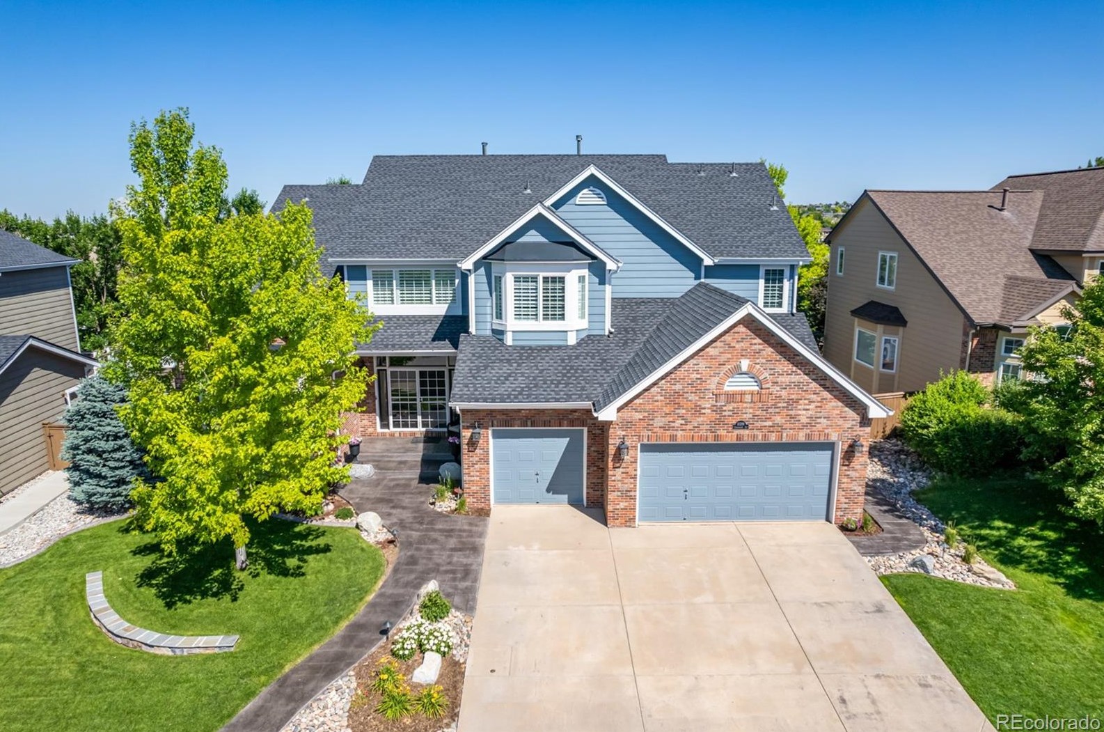 10289 Charissglen Cir, Littleton, CO 80126-5524