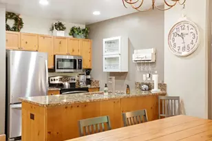 53 Hunki Dori Ct, Dillon, CO 80435 - Photo 10