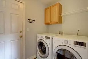 2253 E 100th Pl, Thornton, CO 80229 - Photo 16