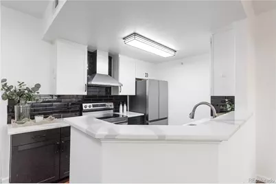 7440 S Blackhawk Street #11-204, Englewood, CO 80112 - Photo 4
