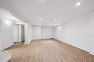 3675 S Hibiscus Way, Denver, CO 80237 - Photo 32