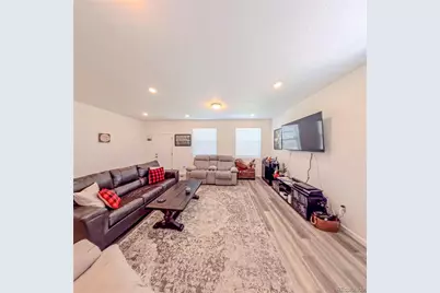 2865 Oxley Street, Strasburg, CO 80136 - Photo 8