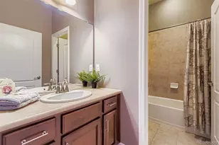 8265 S Country Club Pkwy, Aurora, CO 80016 - Photo 14