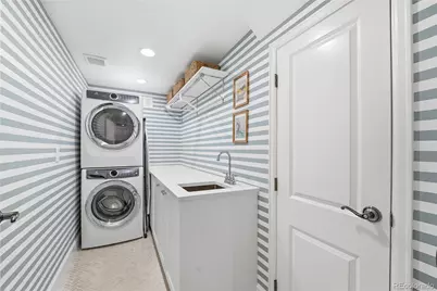 1375 S Ivy Way, Denver, CO 80224 - Photo 10
