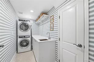1375 S Ivy Way, Denver, CO 80224 - Photo 10