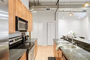 2142 Curtis Street, Denver, CO 80205 - Photo 8