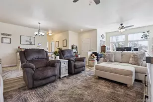 2029 S Flanders Way, Aurora, CO 80013 - Photo 4