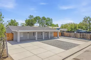 5350 Magnolia St, Commerce City, CO 80022 - Photo 2