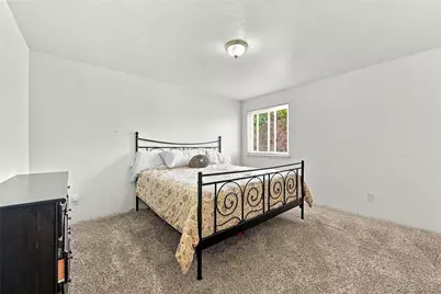 10987 Eagle Creek Parkway, Commerce City, CO 80022 - Photo 20